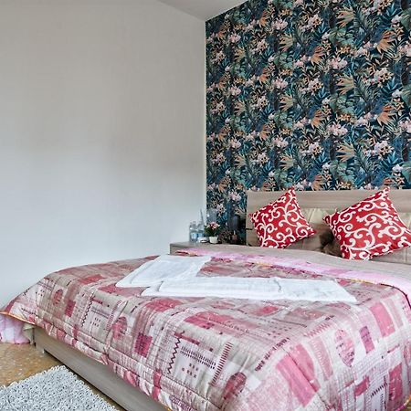 R&R Apartment Маргера Екстериор снимка