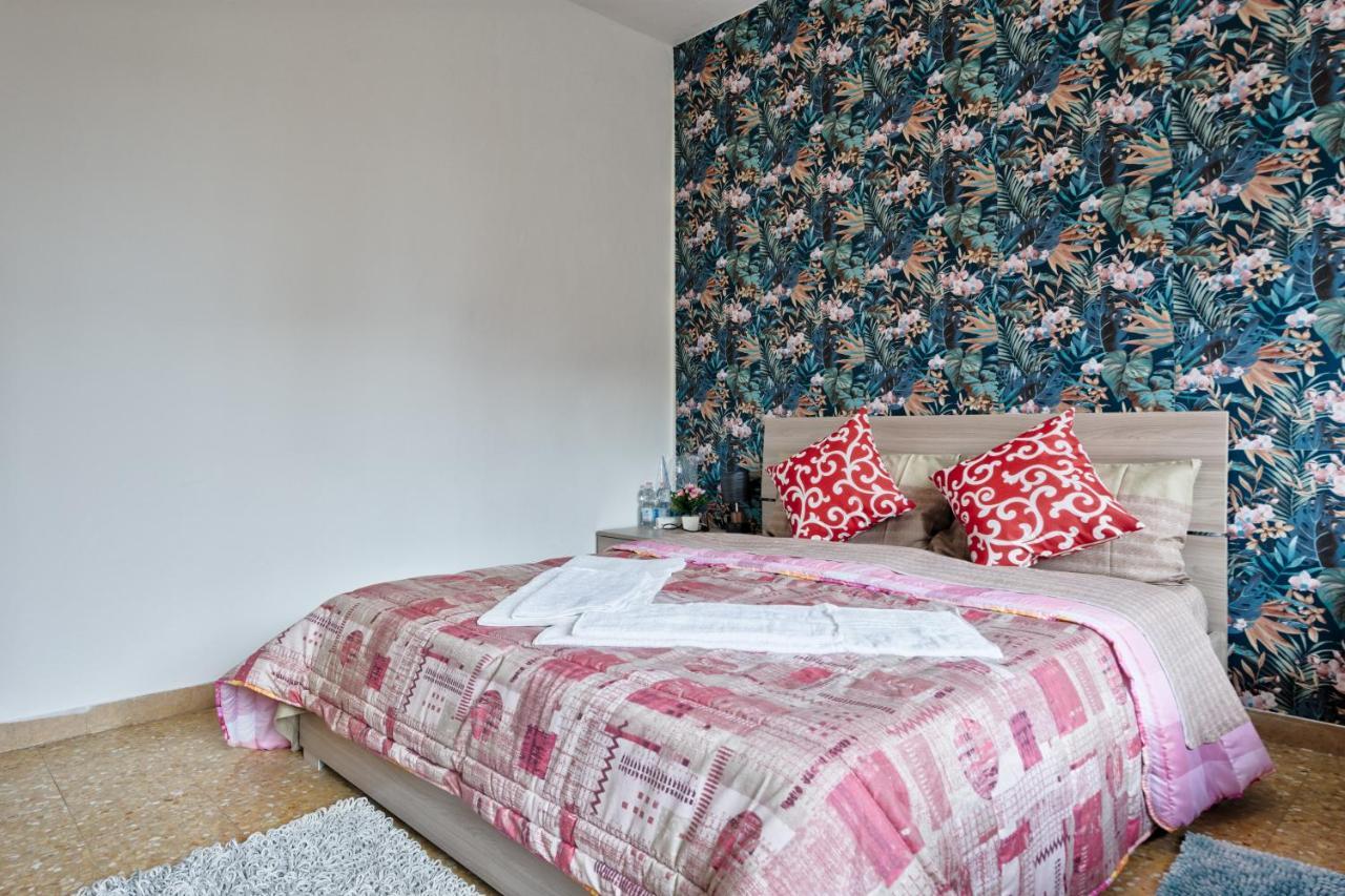 R&R Apartment Маргера Екстериор снимка