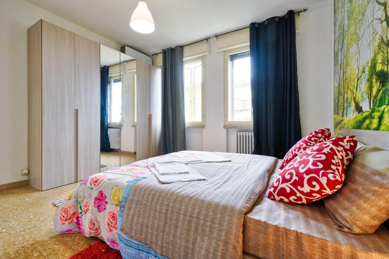 R&R Apartment Маргера Екстериор снимка